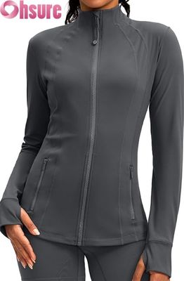 Op maat gemaakt dames sportjack met logo, ademende rits-hoodie, lichtgewicht activewear gym hardloopjack voor dames
