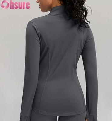 Op maat gemaakt dames sportjack met logo, ademende rits-hoodie, lichtgewicht activewear gym hardloopjack voor dames