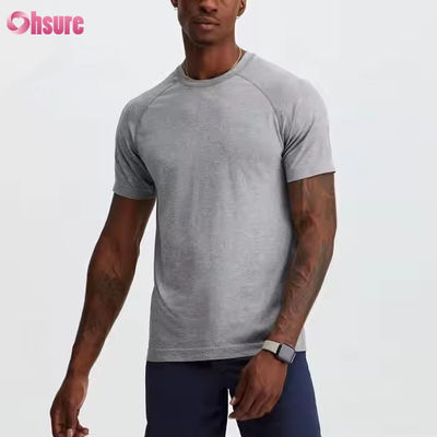 Custom polyester spandex lichtgewicht ademend slanke spier geschikt sport gym t shirt voor mannen