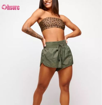 Nieuwe Ademende Losse Anti-wandelen Yoga Shorts Outdoor Vrije Tijd Hardlopen 100% Nylon Sport Shorts Dames Gezonde Hot Pants