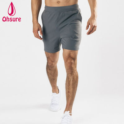 OEM Aangepast Logo Ontwerp Lichtgewicht Materiaal Vierweg Stretch Diepe Voorzakken Heren Sport Shorts Gym Training Shorts