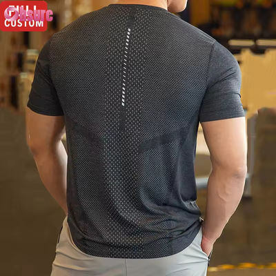 Heren Atletische Top Activewear Shirt Polyester Spandex Heren Hardloopkleding Gym Lichtgewicht Sport Elastische t-shirts