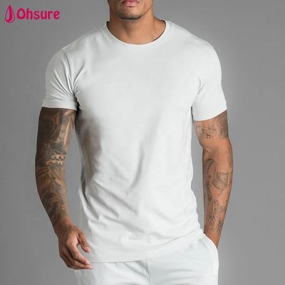Leveranciers van groothandels in herenkleding Hoge kwaliteit heren katoenen T-shirt Aangepaste maat en logo Effen losvallende Gym heren T-shirt